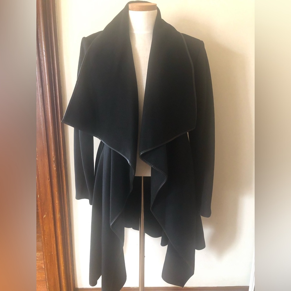 Bcbgmaxazria black wool wrap coat size large